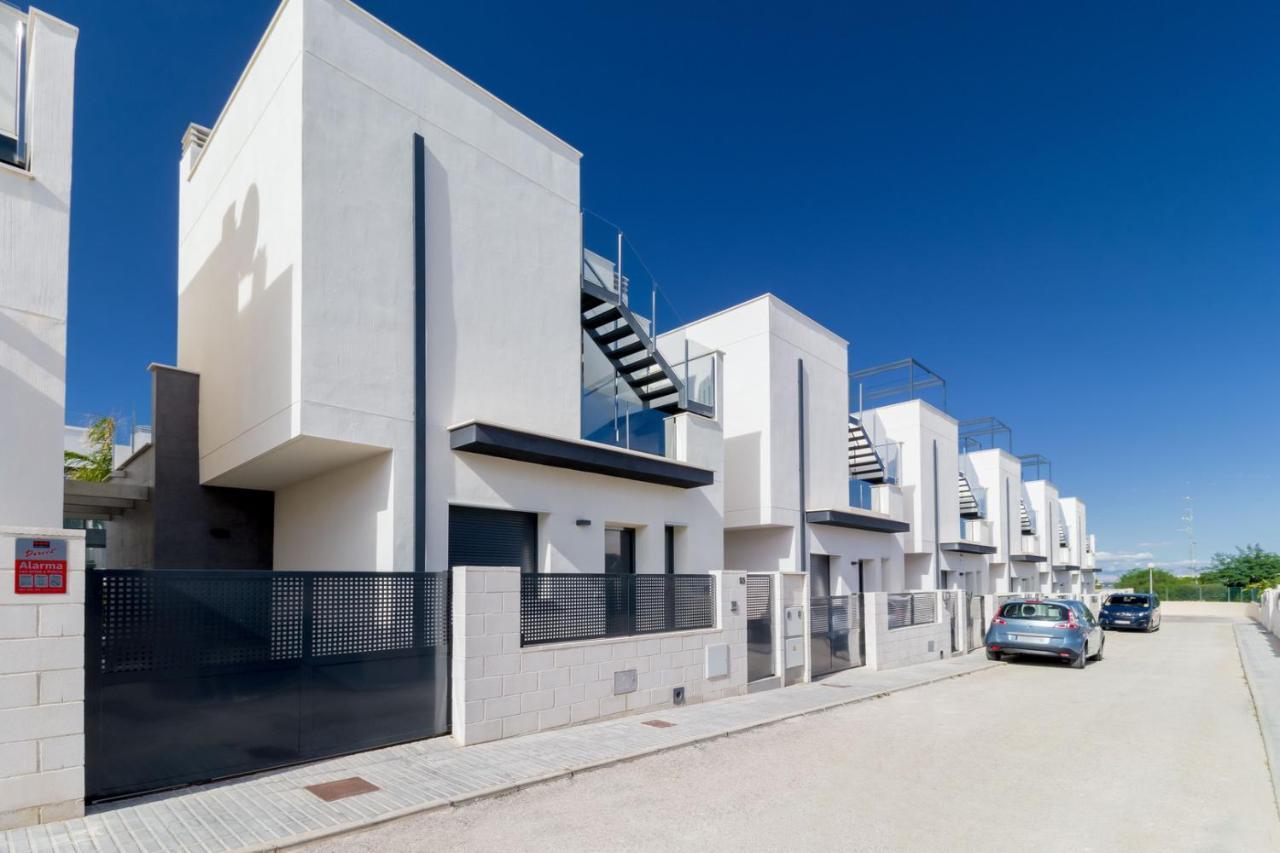 High Tech Villa Navia Spanien Orihuela Exterior photo